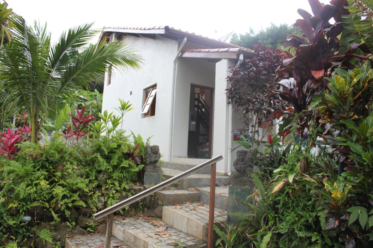 Piscina Climatizada, Jacuzzi E Com Grande Area Verde 우바투바 외부 사진