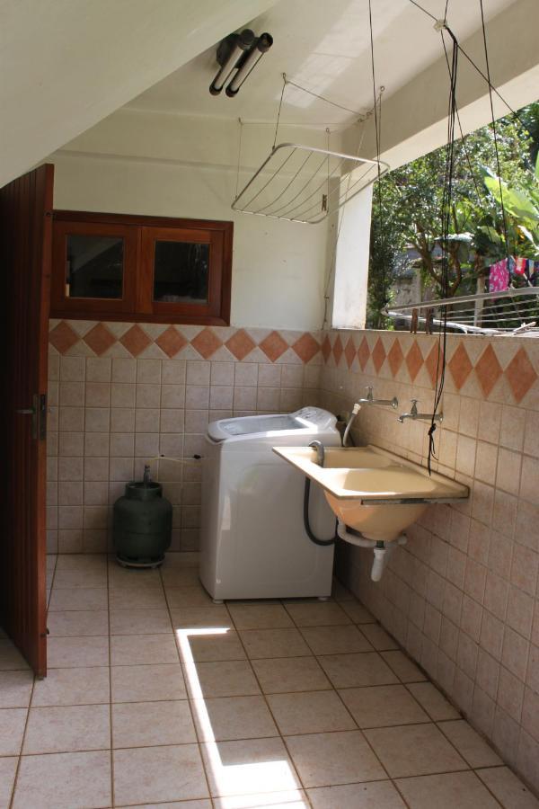 Piscina Climatizada, Jacuzzi E Com Grande Area Verde 우바투바 외부 사진